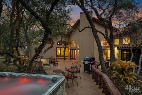 Villa Española — 4-Star Luxury Hotel in San Antonio, United States