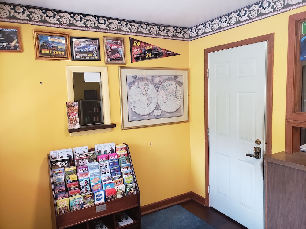 Norwalk Inn - photo 28