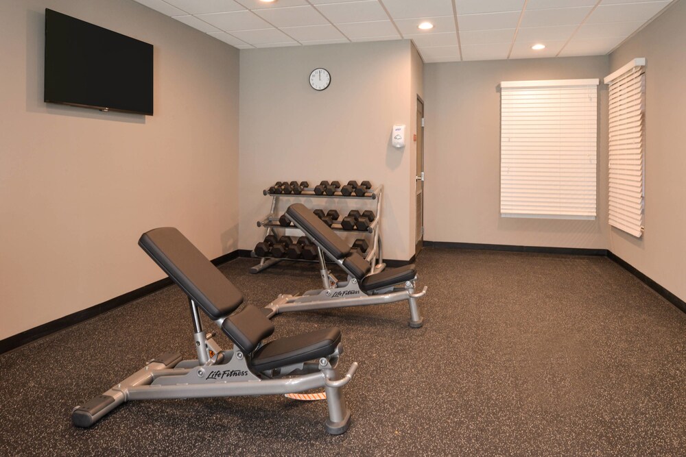 TownePlace Suites by Marriott Laplace - photo 16