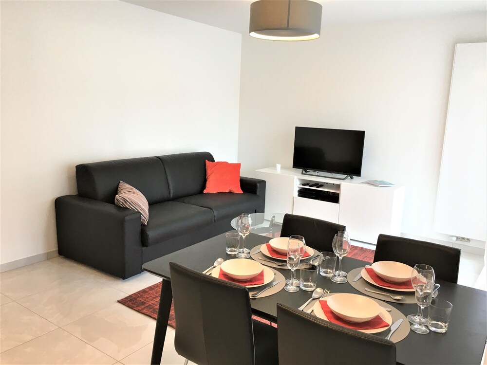 Cosy — 4-Star Luxury Hotel in Annecy, France
