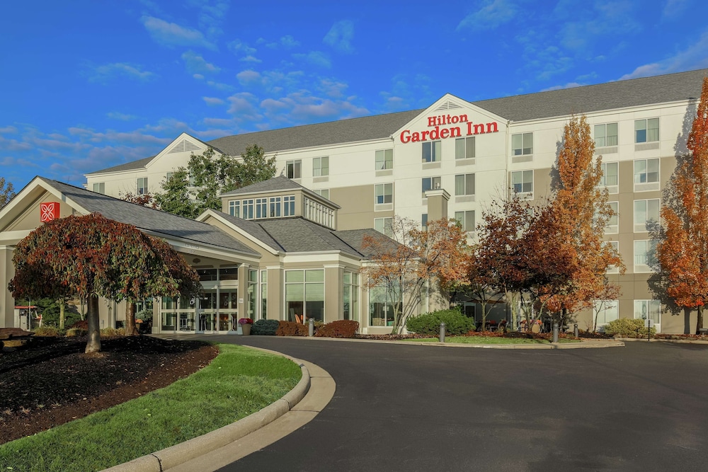 Hilton Garden Inn Cleveland Twinsburg pet-friendly hotel Twinsburg