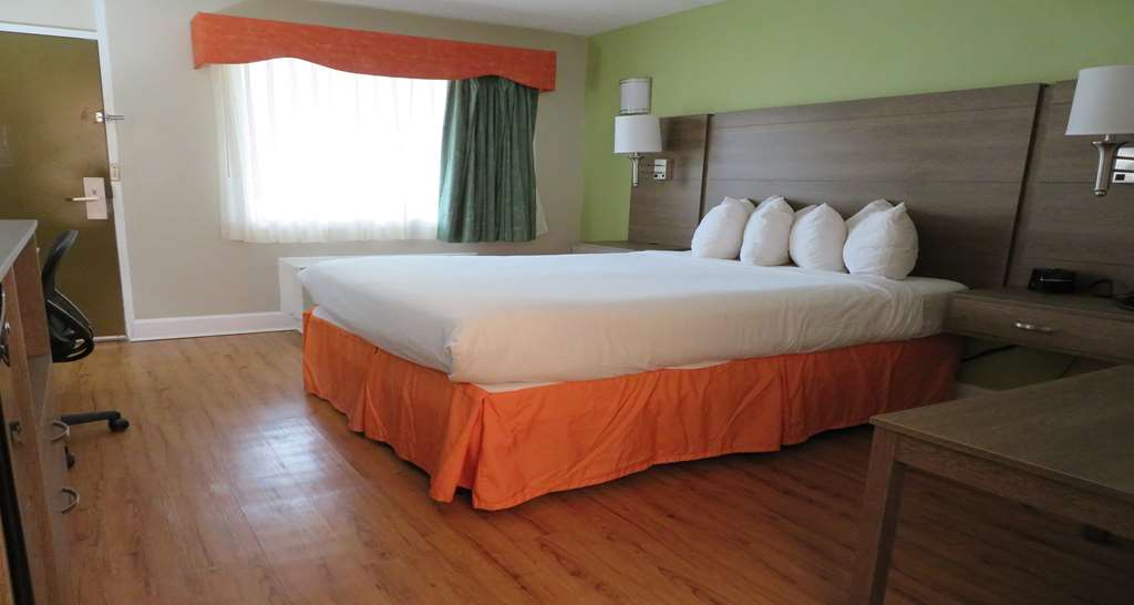 SureStay Plus Hotel by Best Western St Marys Cumberland - photo 21