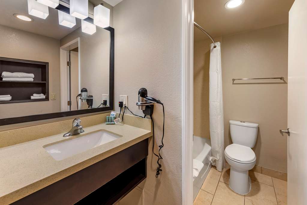 Best Western Country Inn - photo 20