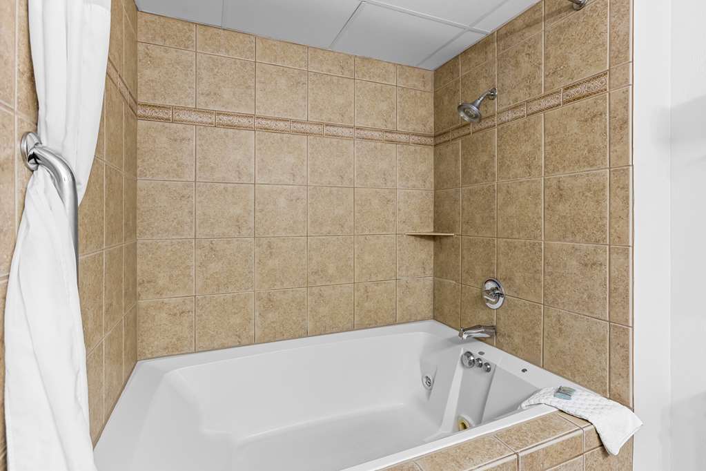 Best Western Gaylord - photo 15