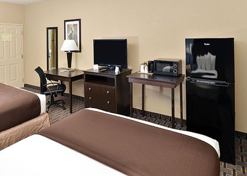 Quality Inn & Suites Carrizo Springs North - photo 27