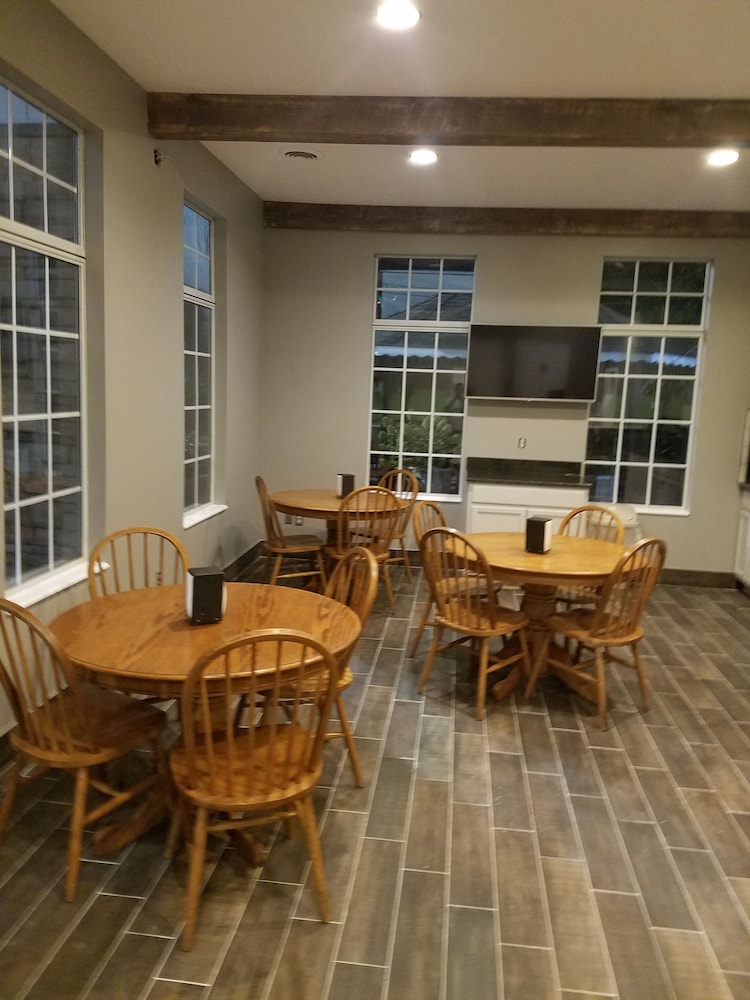 Meriwether Country Inn - photo 26