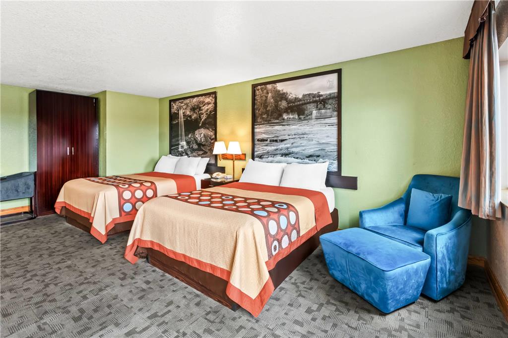 Super 8 by Wyndham Uniontown PA - photo 13