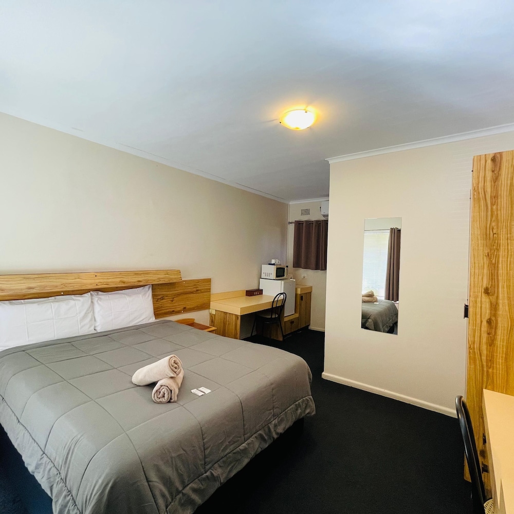 Wee Waa Motel - carbon neutral hotel in Wee Waa
