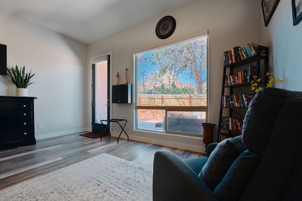 New Build in Heart of Sedona - photo 48