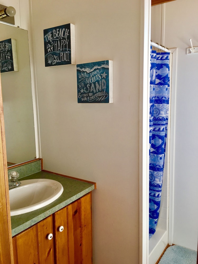 Driftwood Inn and Seaside Lodges - photo 111