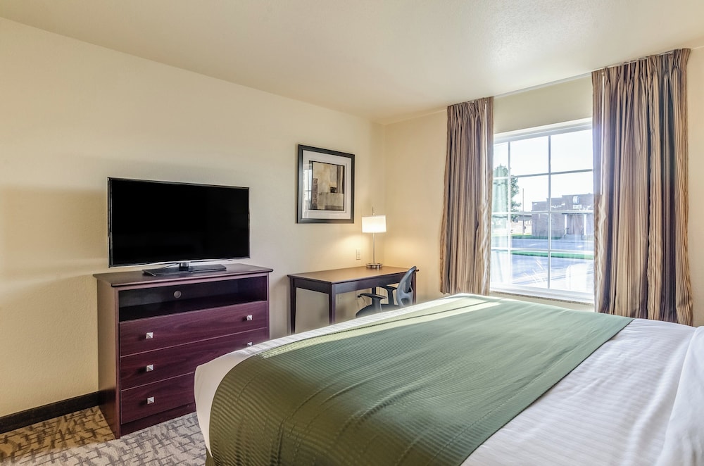 Cobblestone Inn & Suites Bridgeport - photo 9