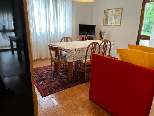 Casa Feletto con parco verde vicino uscita autostrada e fiera — 4-Star Luxury Hotel in Pordenone, Italy