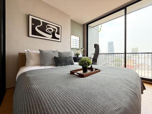 Contemporary Stylish 1BR Ultra Fast Wifi Silom