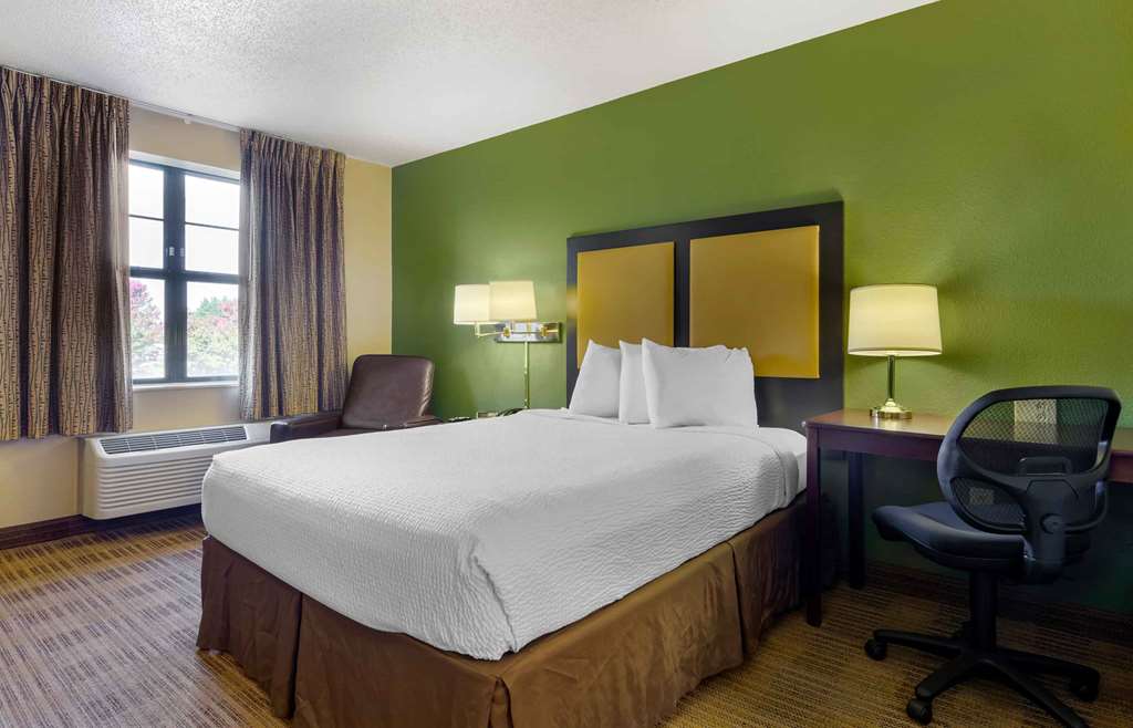 Extended Stay America Suites Lynchburg University Blvd - photo 9