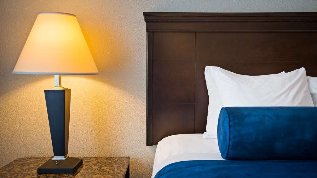 Best Western Plus Reading Inn & Suites - photo 66