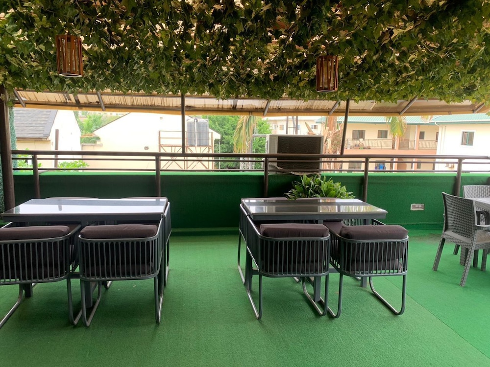 Rivalex Apartment & Rooftop — 4-Star Luxury Hotel in Abuja, Nigeria