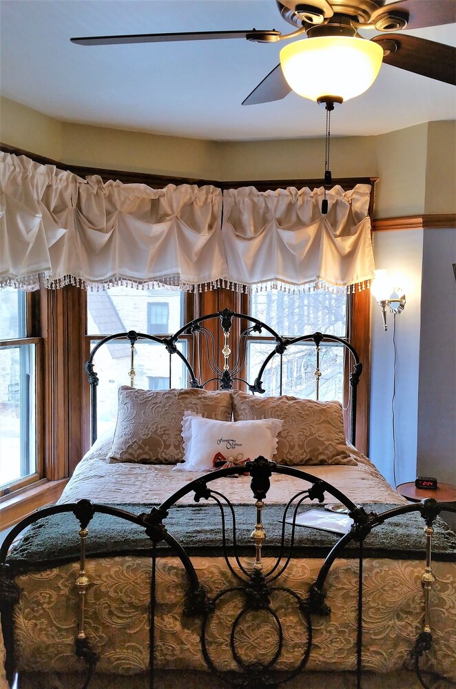 Franklin Street Inn LLC - photo 6