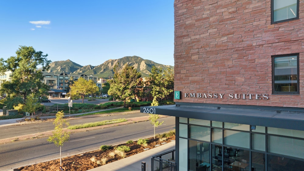Embassy Suites by Hilton Boulder - photo 48