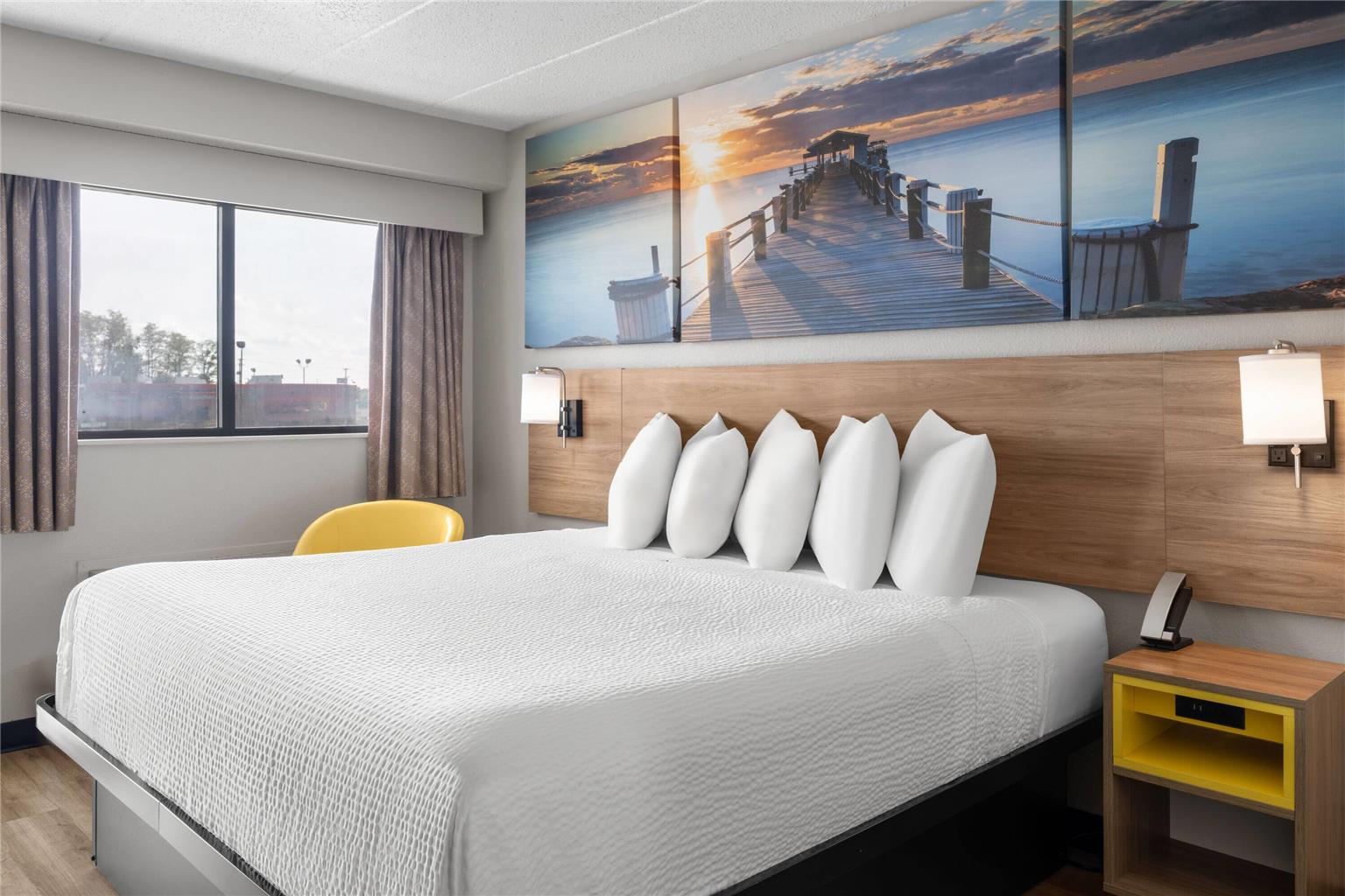 Days Inn by Wyndham Cloverdale Greencastle - photo 21
