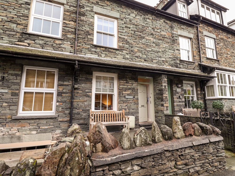 Hazeldene - carbon neutral hotel in Ambleside