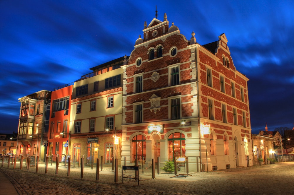 Hotel Hiddenseer in Stralsund, Germany
