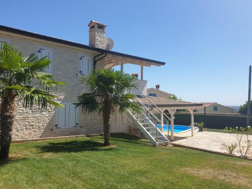 Casa Julia — 4-Star Luxury Hotel in Kastelir, Croatia