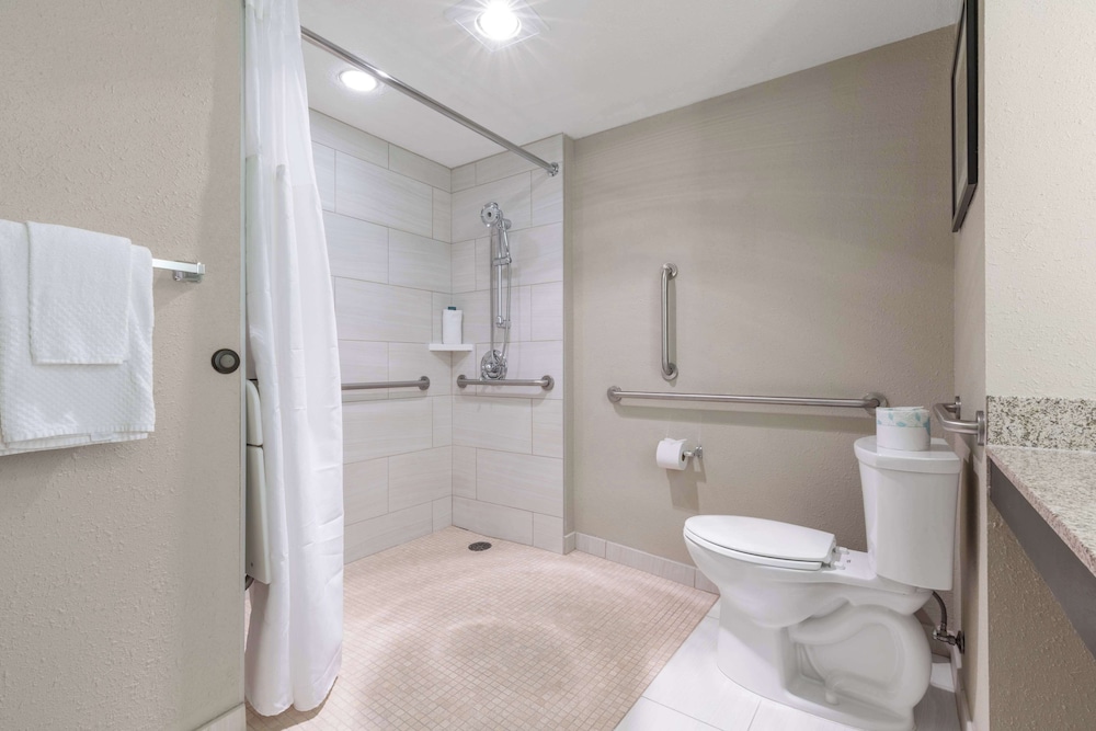 DoubleTree by Hilton Hotel Park City The Yarrow - photo 46