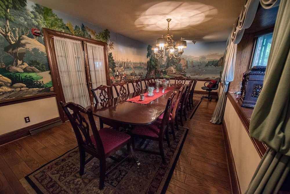The Inn at Dresden - photo 16