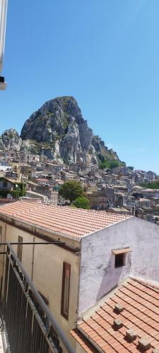 La Petra - carbon neutral hotel in Caltabellotta