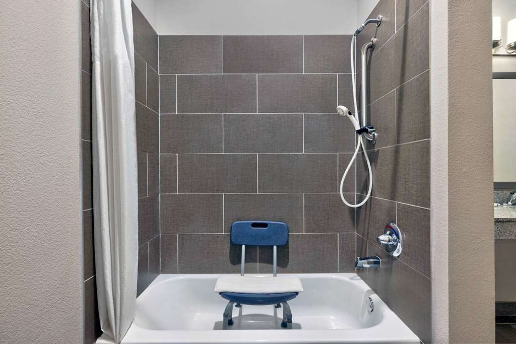 Studio 6 Pleasanton TX - photo 21