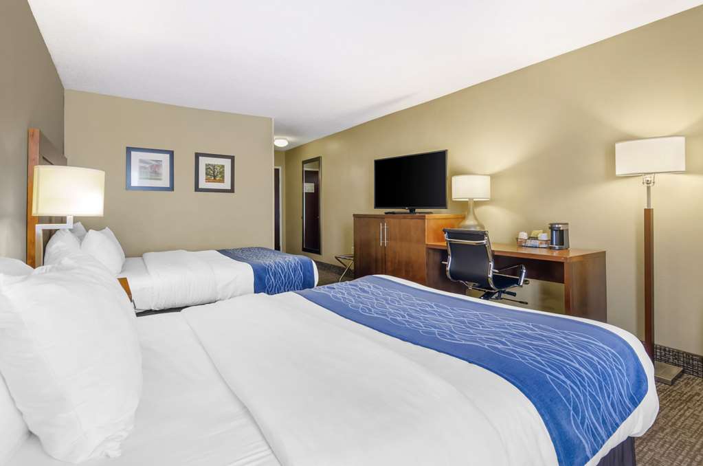 Comfort Inn & Suites Christiansburg I 81 - featured photo