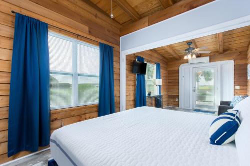 Darien Dockside Inn - photo 9