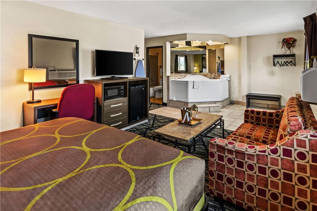 Super 8 by Wyndham Independence Kansas City - photo 23