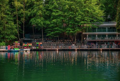 Adventure Lake Resort Simared in Baia Mare, Romania
