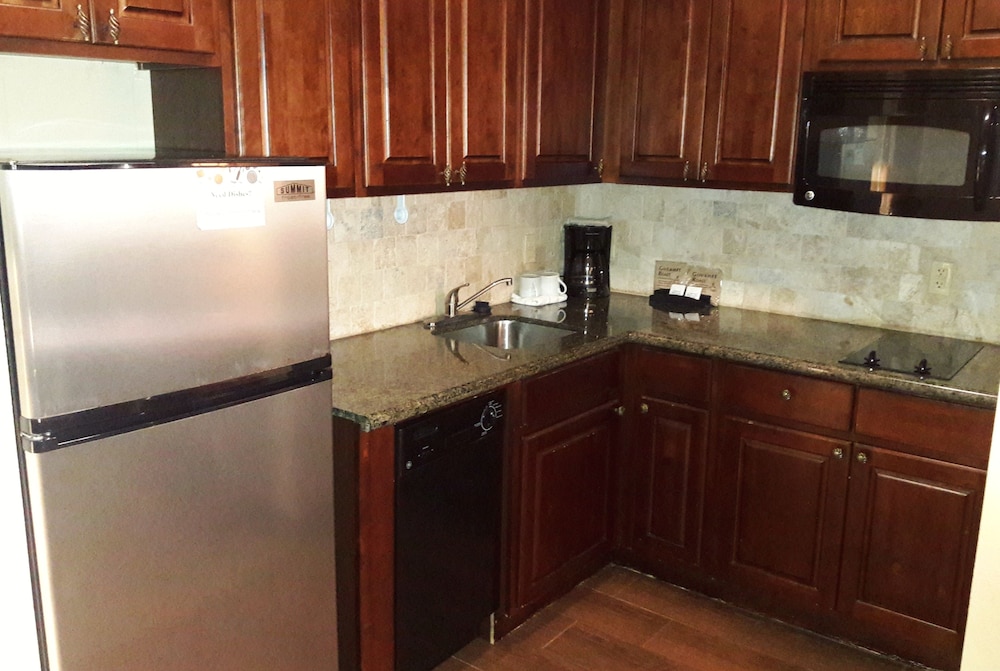 Staybridge Suites Covington - photo 17