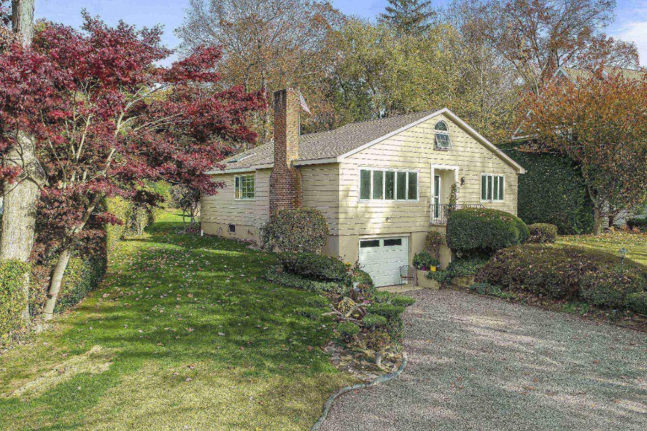 Luke’s Landing in Westport, United States