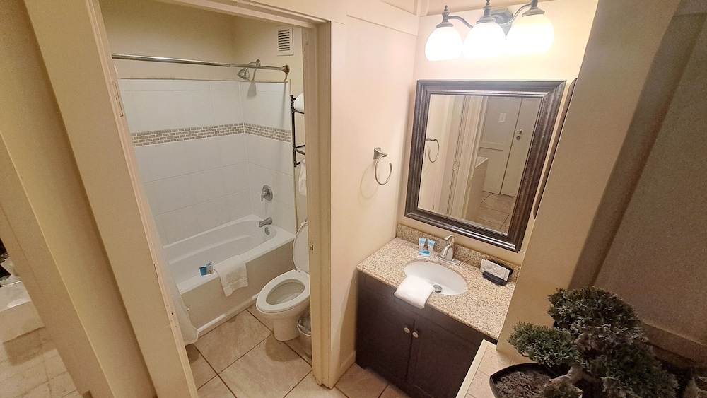 Saint Simons Inn by the Lighthouse - photo 145