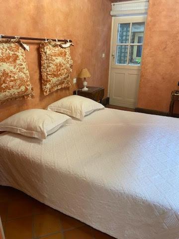 Au Temps D’autrefois in Nolay, France