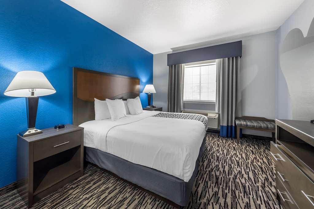 Best Western Atoka Inn & Suites - photo 12