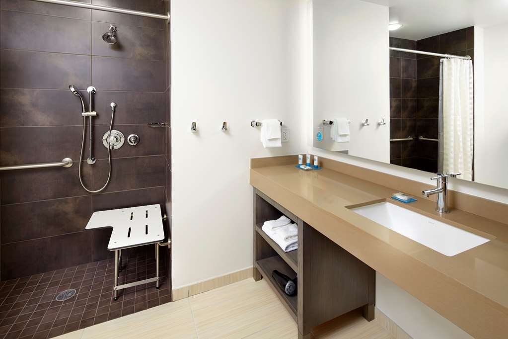 Hyatt House Denver Lakewood at Belmar - photo 19