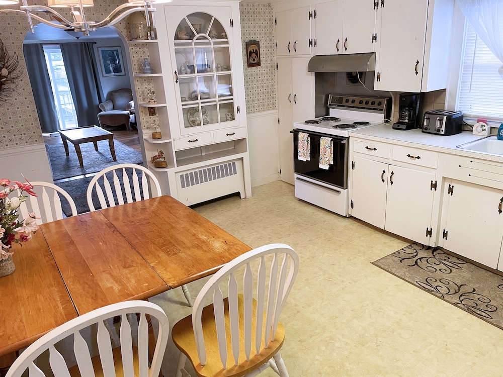 Little Miss Cottages - photo 24