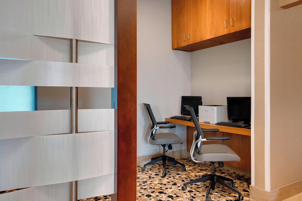 SpringHill Suites by Marriott Murray - photo 15