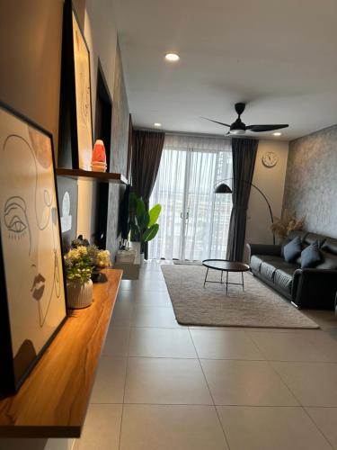 Armadale Kenyalang Staycation 3R3B Airport 2 Parking Kuching — 4-Star Luxury Hotel in Kuching, Malaysia