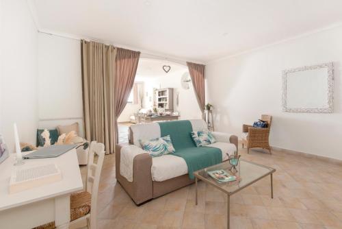 Marziale Apt De Vivo Realty Sorrento — 4-Star Luxury Hotel in Sorrento, Italy