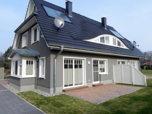Rosenbergsiedlung _Lille Hus 3_ — 4-Star Luxury Hotel in Zingst, Germany