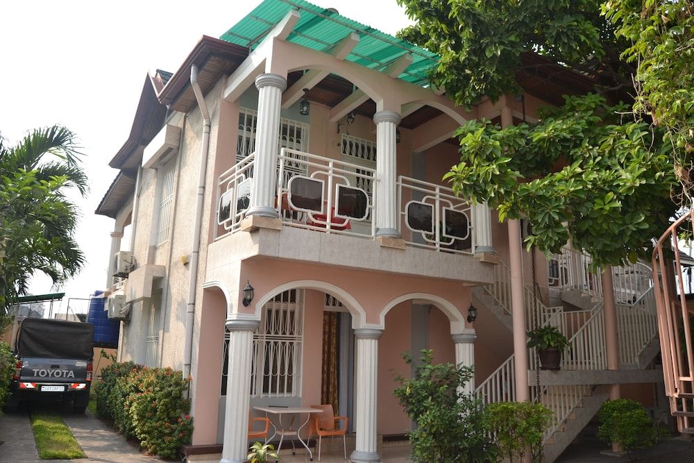 Finesse Luisa in Kinshasa, Democratic Republic of the Congo