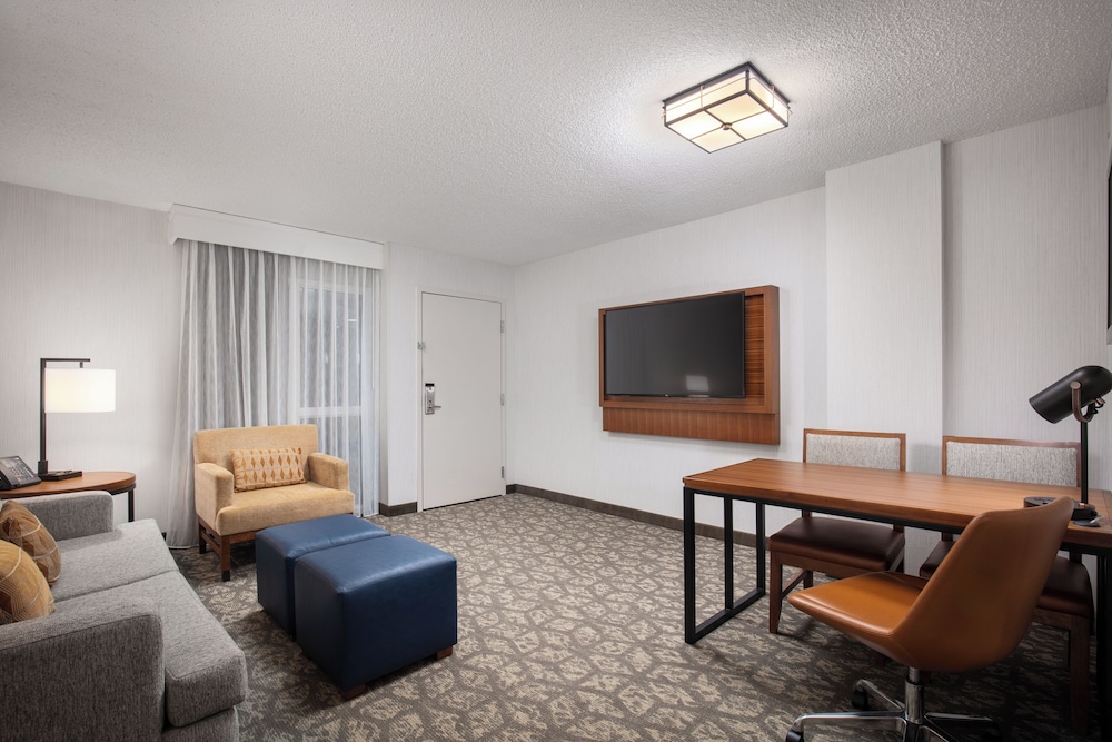 Embassy Suites by Hilton Portland Airport - photo 20
