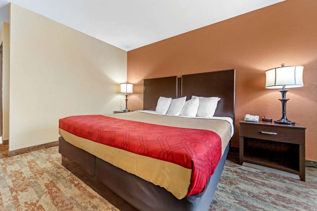 Econo Lodge Black Hills - photo 10