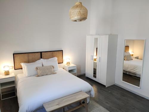 Hibiscus comfort stay — 4-Star Luxury Hotel in Sant'andrea, Italy