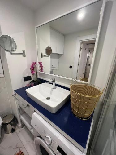 Seaside Apartments In Orbi City